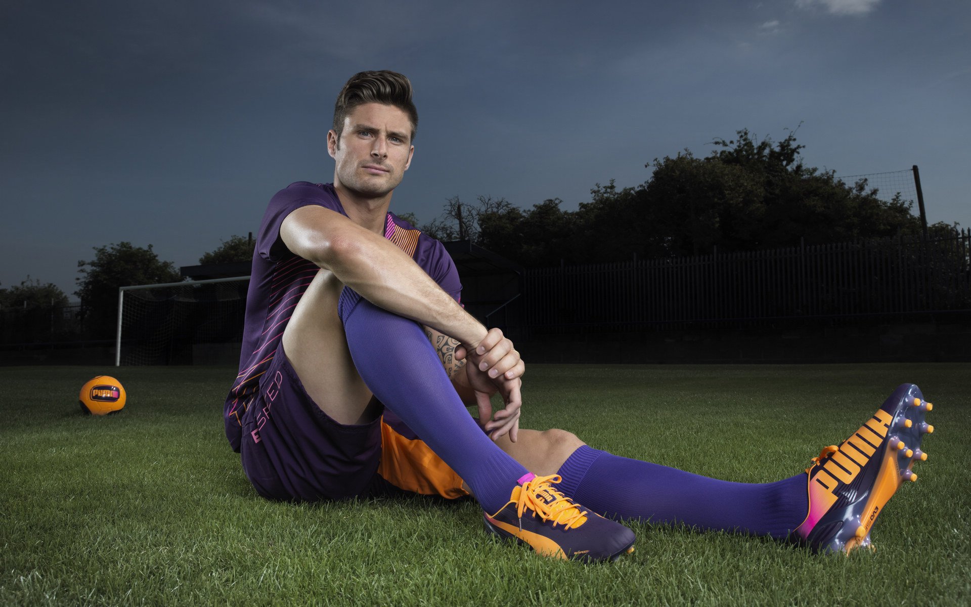 杰克·阿莱克西稳步提升成绩赢得喝彩,杰克阿合导演简介